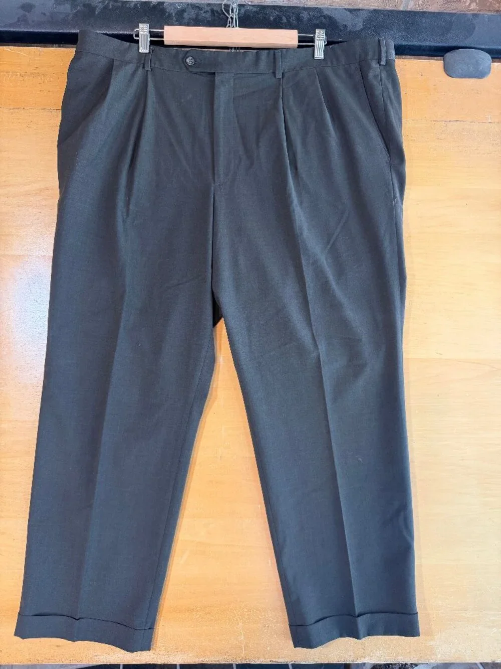 Dockers Premium Hemmed Pleated Iron Free Charcoal Gray Pants 44X30